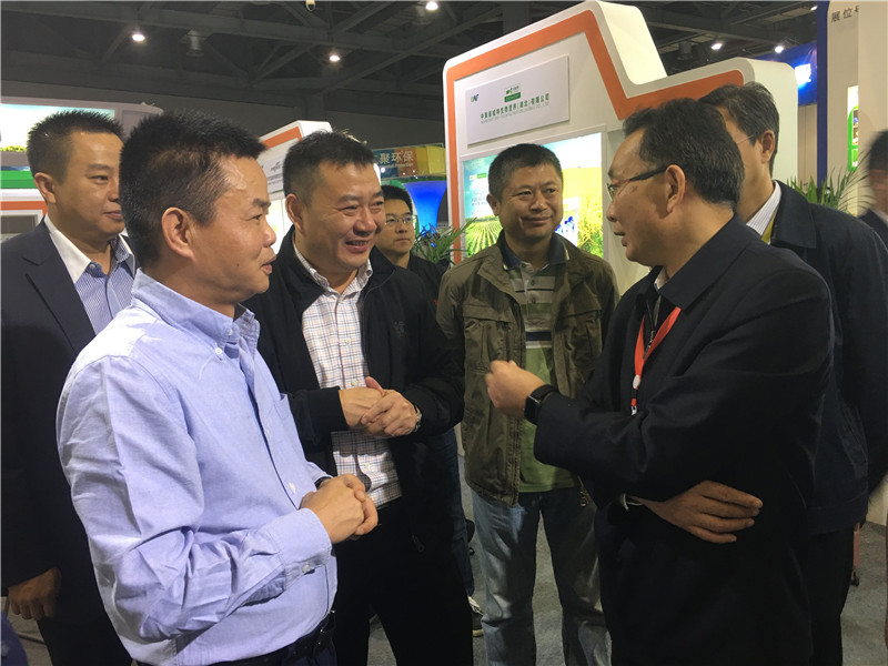 領(lǐng)先生物參展第二十屆全國肥料信息交流暨產(chǎn)品交易會(huì )